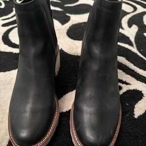 Dolce Vita Black Ankle Boots